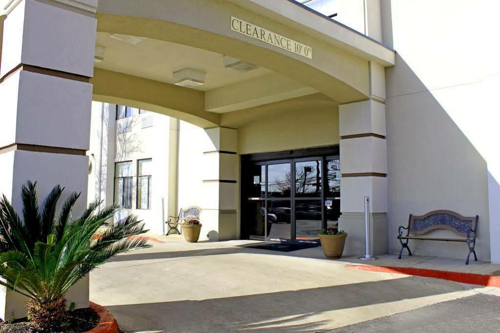 Quality Suites Austin Ngoại thất bức ảnh