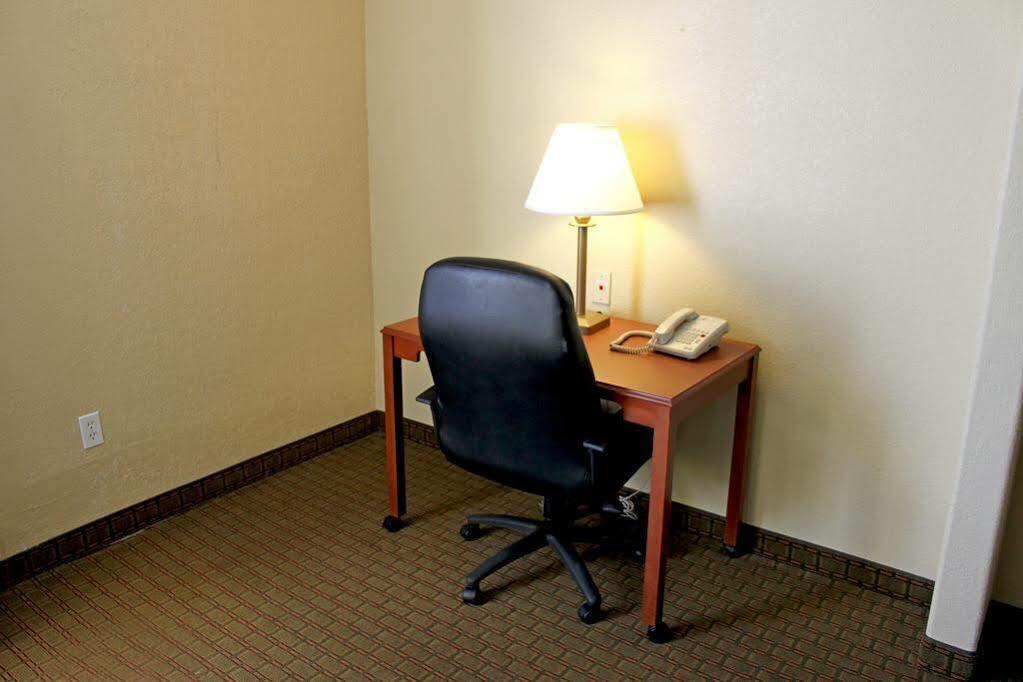 Quality Suites Austin Ngoại thất bức ảnh